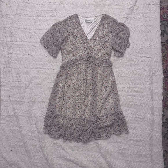 manydress Dresses & Skirts - Many dress size small Floral Dress with Ruffle Hem size small cottagecore preppy
